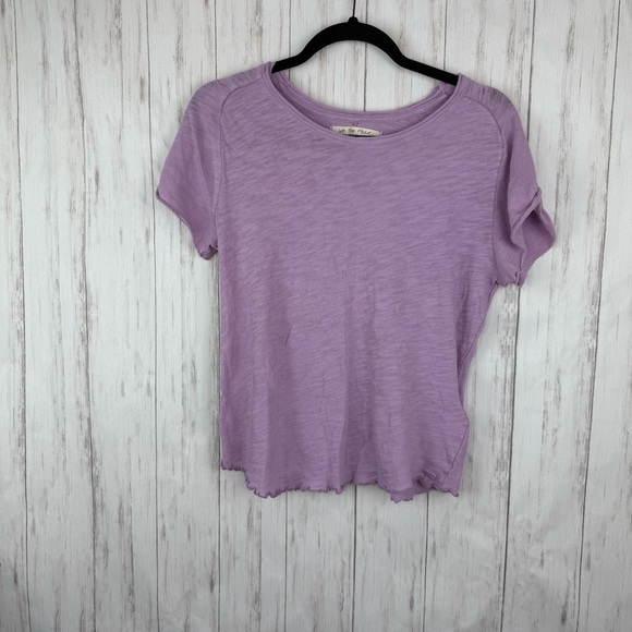 Free People We the Free Lavender Short Sleeve Top Lettuce hem XL - Picture 1 of 7